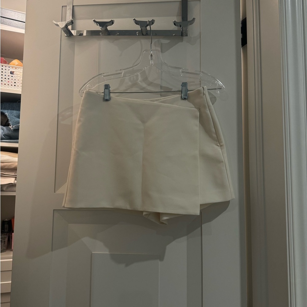 Zara Mini Skort - Size M